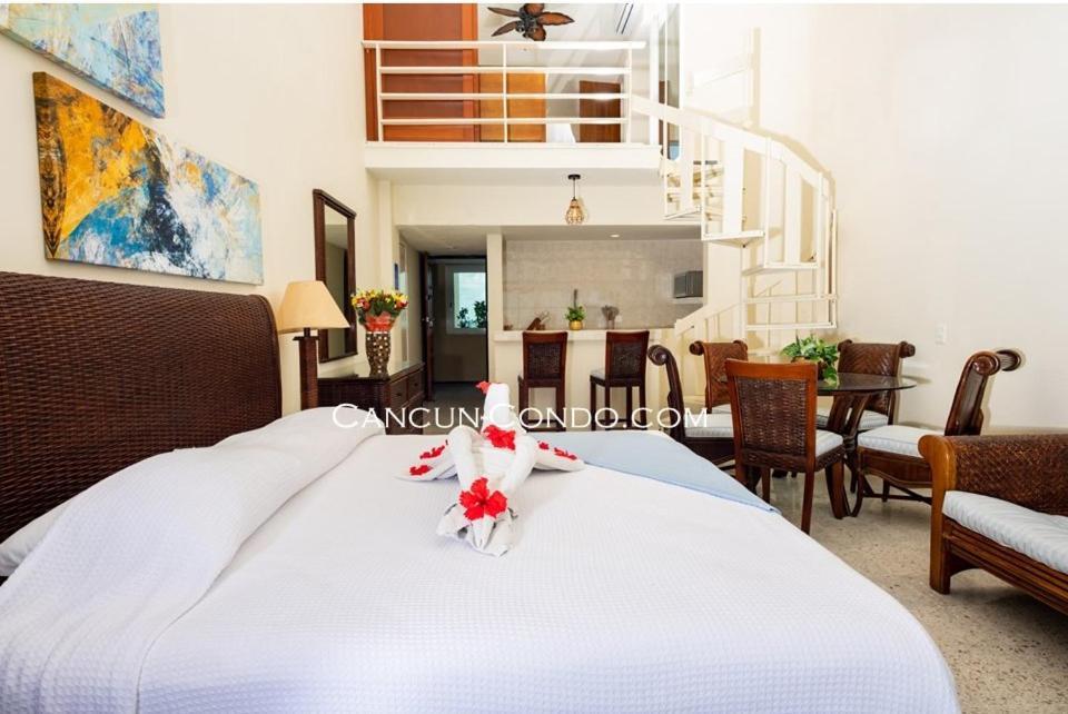 2 Story Oceanfront Penthouses On Cancun Beach! Zewnętrze zdjęcie