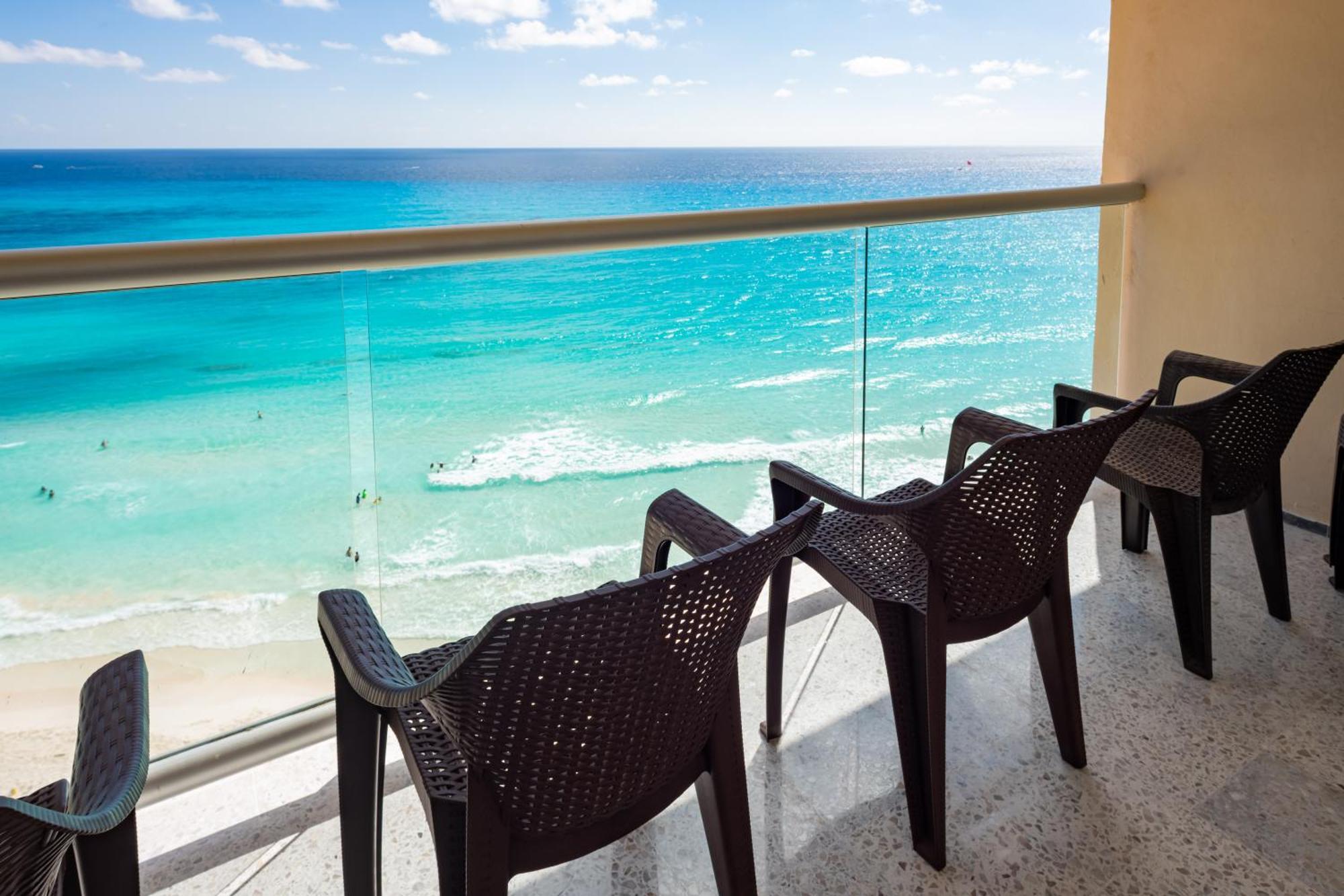 2 Story Oceanfront Penthouses On Cancun Beach! Zewnętrze zdjęcie