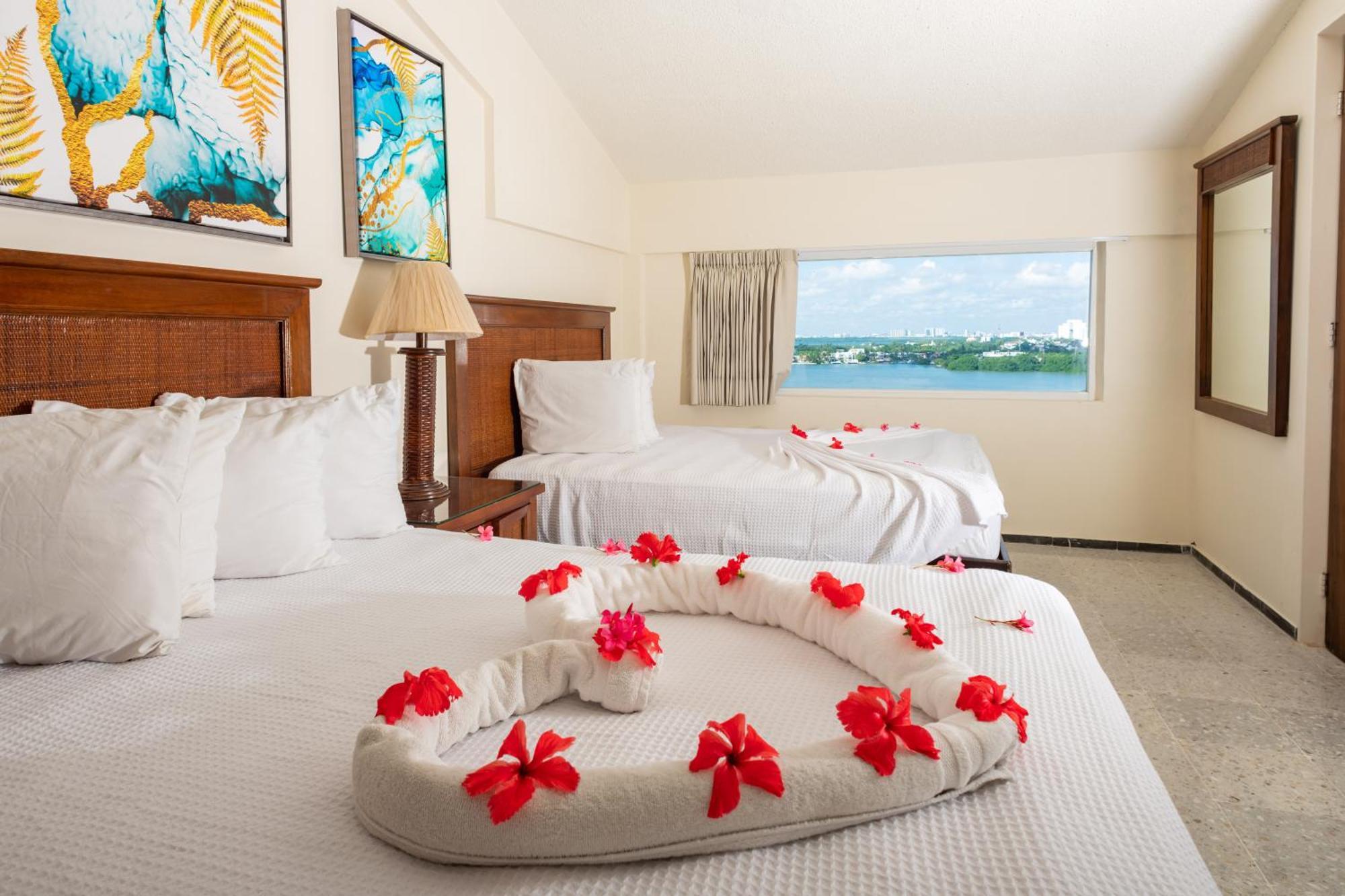 2 Story Oceanfront Penthouses On Cancun Beach! Zewnętrze zdjęcie