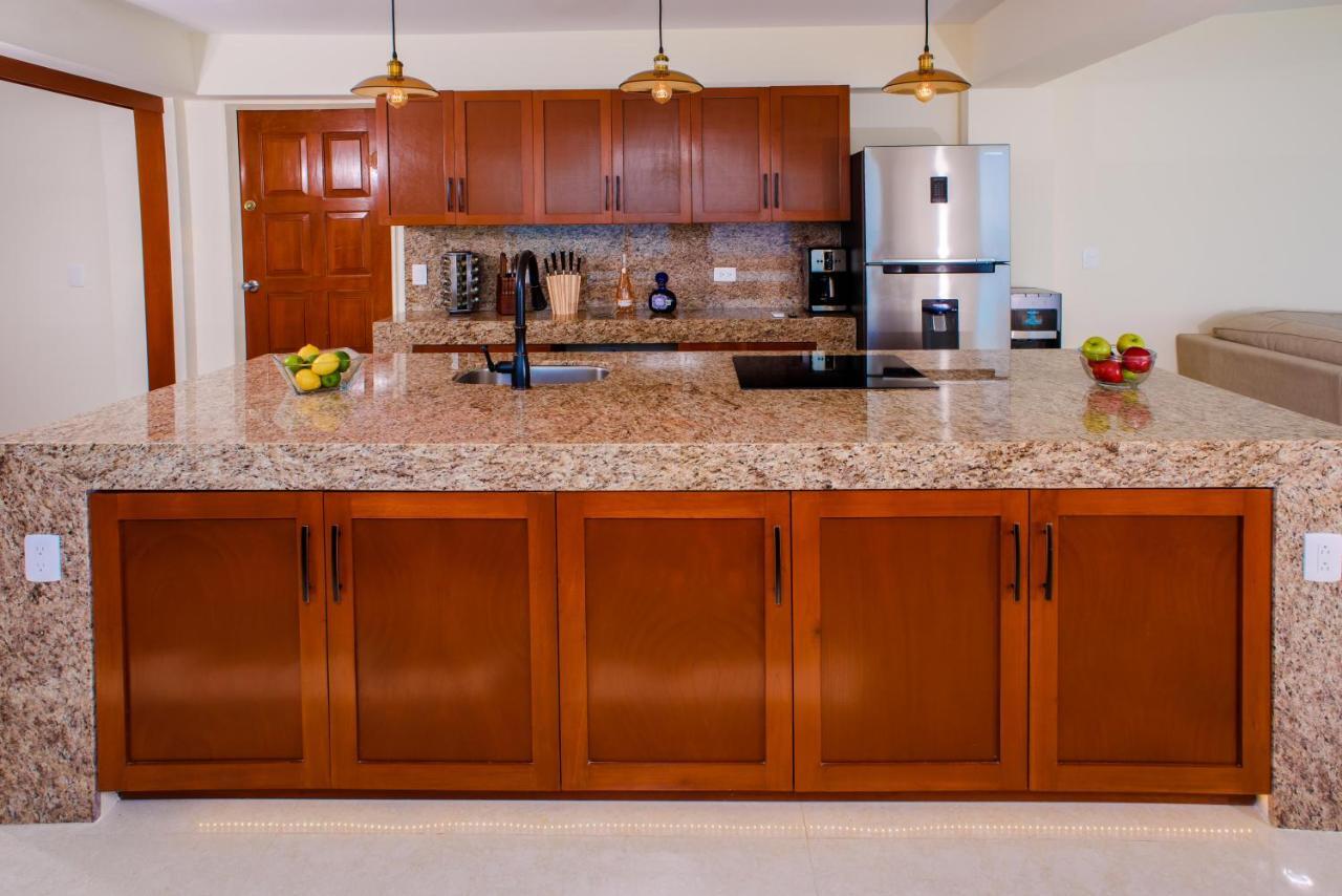 2 Story Oceanfront Penthouses On Cancun Beach! Zewnętrze zdjęcie